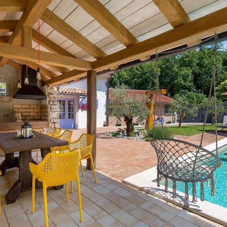 Holiday Home Villa Antonio Jurdani Esterno foto