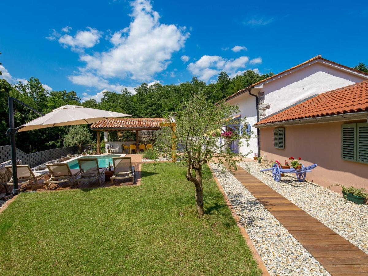 Holiday Home Villa Antonio Jurdani Esterno foto
